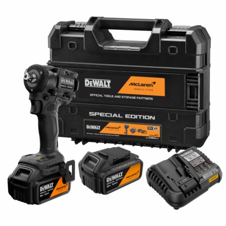 Kit completo DeWALT DCF92MP2T con dos baterías 5Ah, cargador y maletín TSTAK abierto.