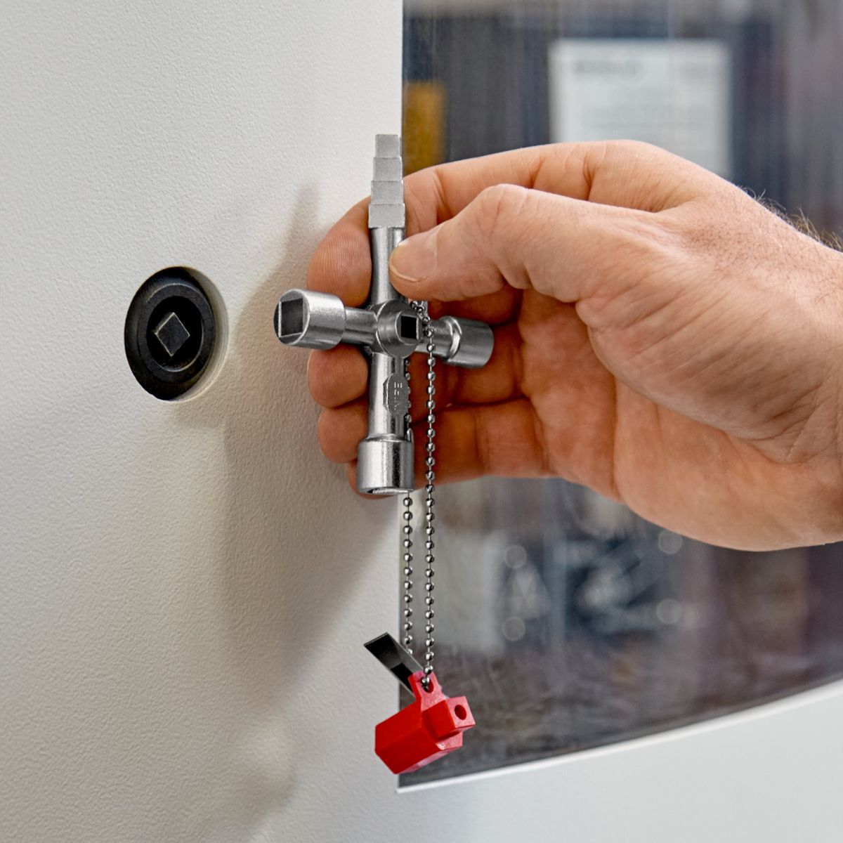 Knipex 00 11 04 Profi-Key llave para cabinas de control de 90 mm