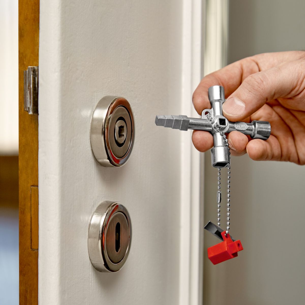 Knipex 00 11 04 Profi-Key llave para cabinas de control de 90 mm