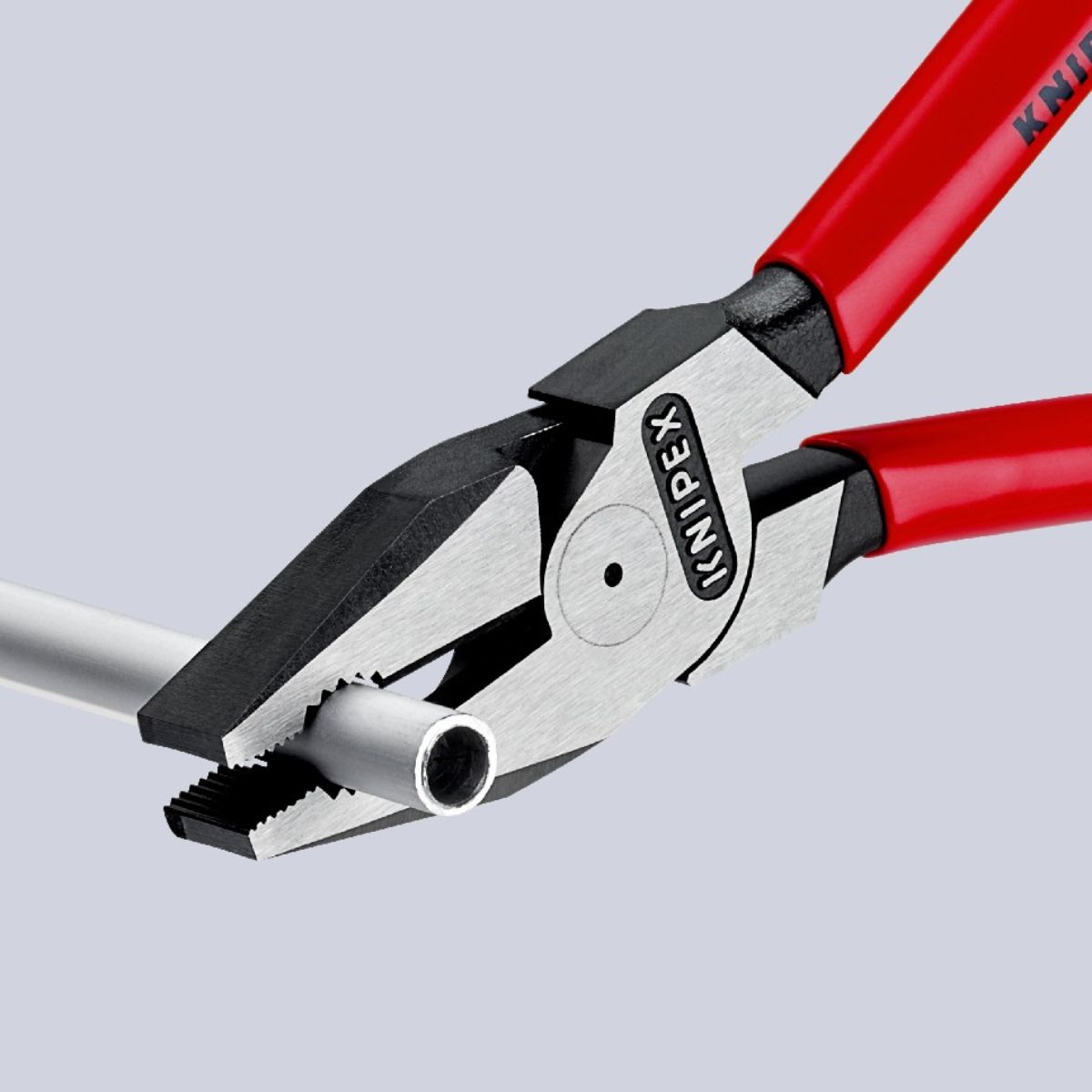 Knipex 02 02 200 para cable multifilar de hasta Ø 13 mm y 25 mm²