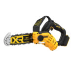 Motosierra Dewalt compacta para podar con espada de 20cm